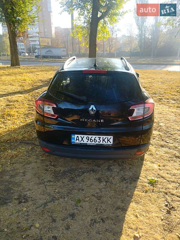 Универсал Renault Megane 2011 в 
