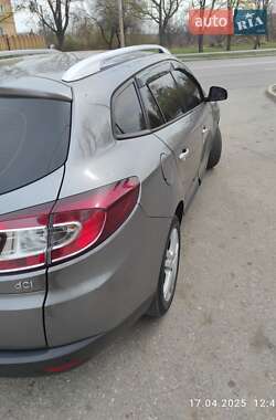 Универсал Renault Megane 2011 в 