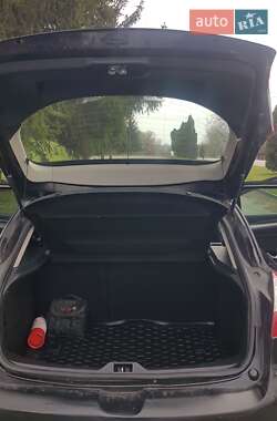 Хэтчбек Renault Megane 2011 в 