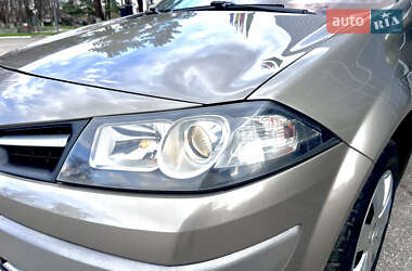 Универсал Renault Megane 2009 в 