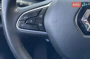 Хэтчбек Renault Megane 2021 в 
