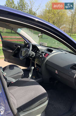Седан Renault Megane 2005 в 