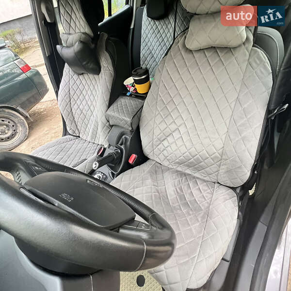 Хетчбек Renault Megane 2013 в Львові