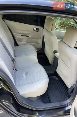 Седан Renault Megane 2006 в 