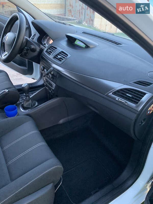 Універсал Renault Megane 2014 в Сумах