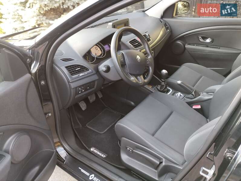 Универсал Renault Megane 2011 в Киеве