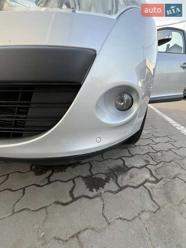 Хэтчбек Renault Megane 2011 в Луцке фото 11 Хэтчбек Renault Megane 2011 в Луцке