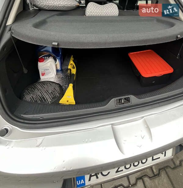 Хэтчбек Renault Megane 2011 в Луцке фото 12 Хэтчбек Renault Megane 2011 в Луцке