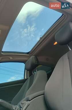 Купе Renault Megane 2009 в 