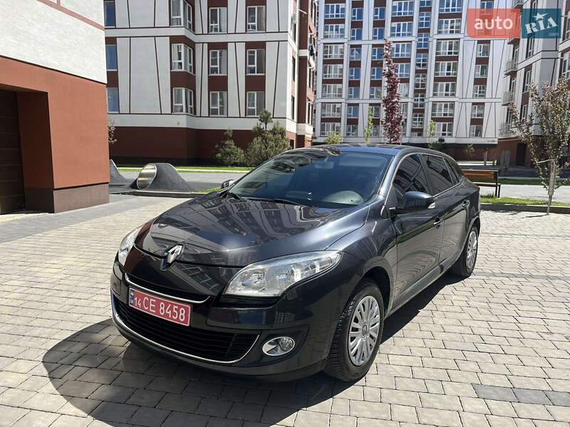 Універсал Renault Megane 2012 в Івано-Франківську