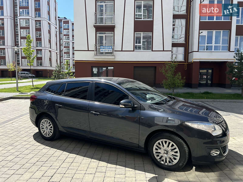 Універсал Renault Megane 2012 в Івано-Франківську