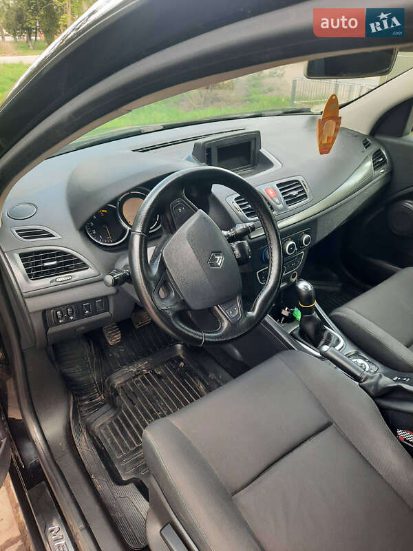 Універсал Renault Megane 2011 в Пирятині