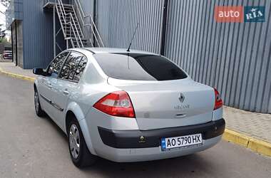 Седан Renault Megane 2003 в 