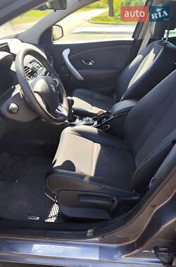 Універсал Renault Megane 2012 в 