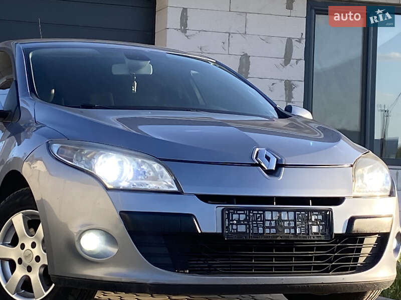 Хетчбек Renault Megane 2010 в Дніпрі