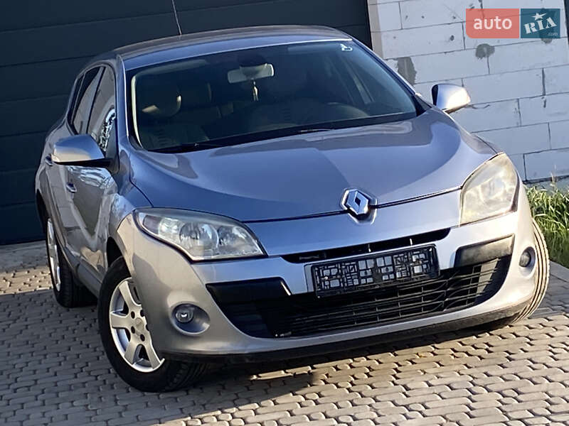 Хетчбек Renault Megane 2010 в Дніпрі