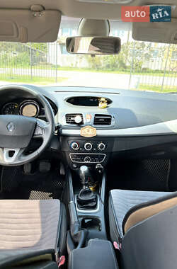 Хетчбек Renault Megane 2008 в 