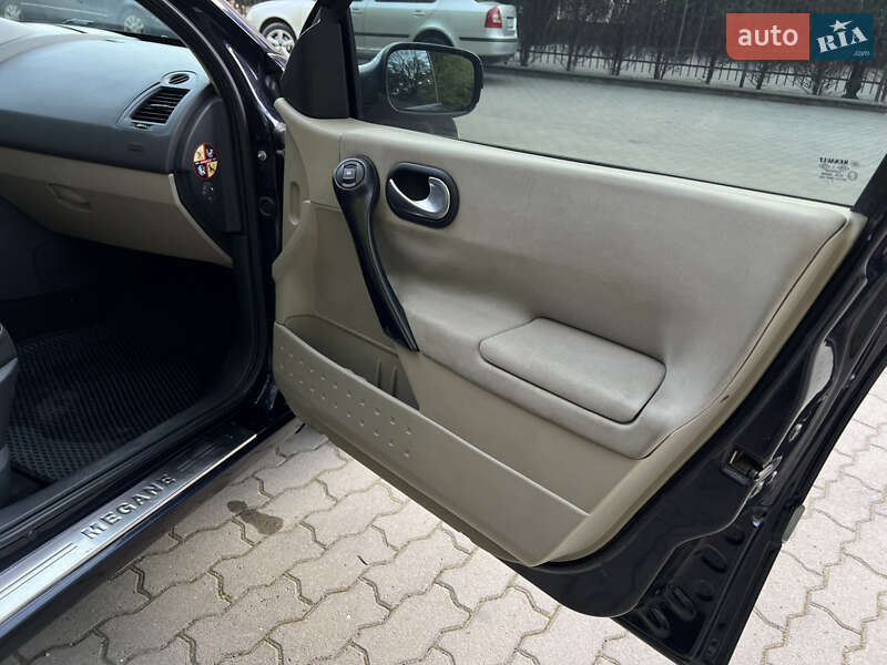 Седан Renault Megane 2007 в Сваляві