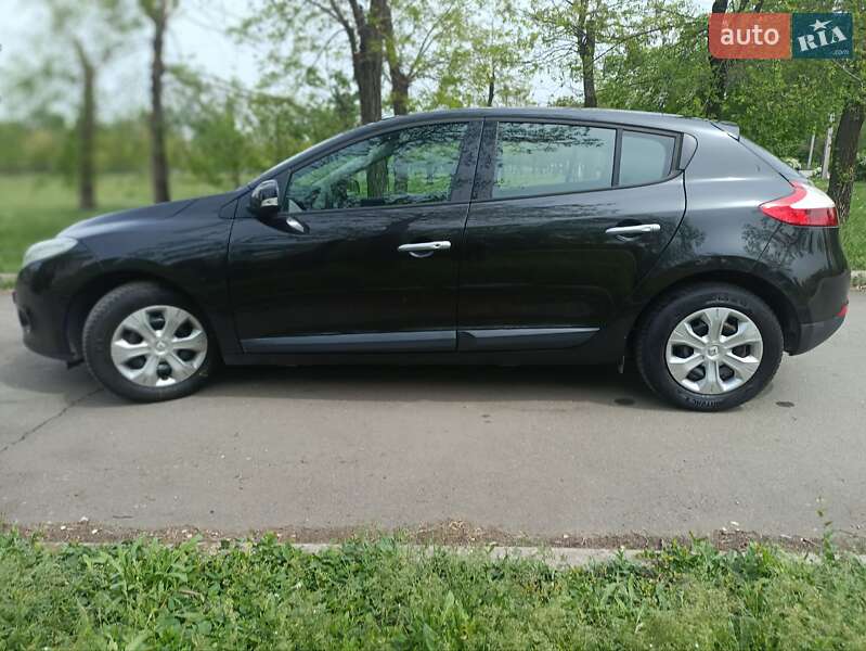 Хэтчбек Renault Megane 2009 в Кривом Роге