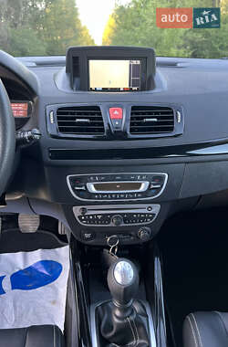 Универсал Renault Megane 2011 в 