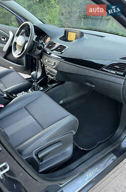 Универсал Renault Megane 2011 в 