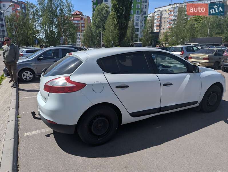 Хэтчбек Renault Megane 2011 в Ровно фото 6 Хэтчбек Renault Megane 2011 в Ровно