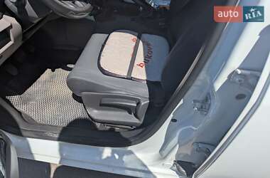Хэтчбек Renault Megane 2011 в 