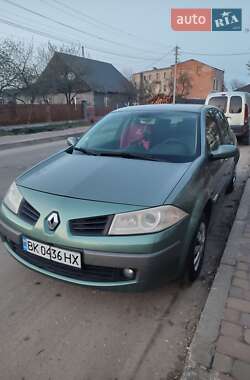 Седан Renault Megane 2006 в Сарнах