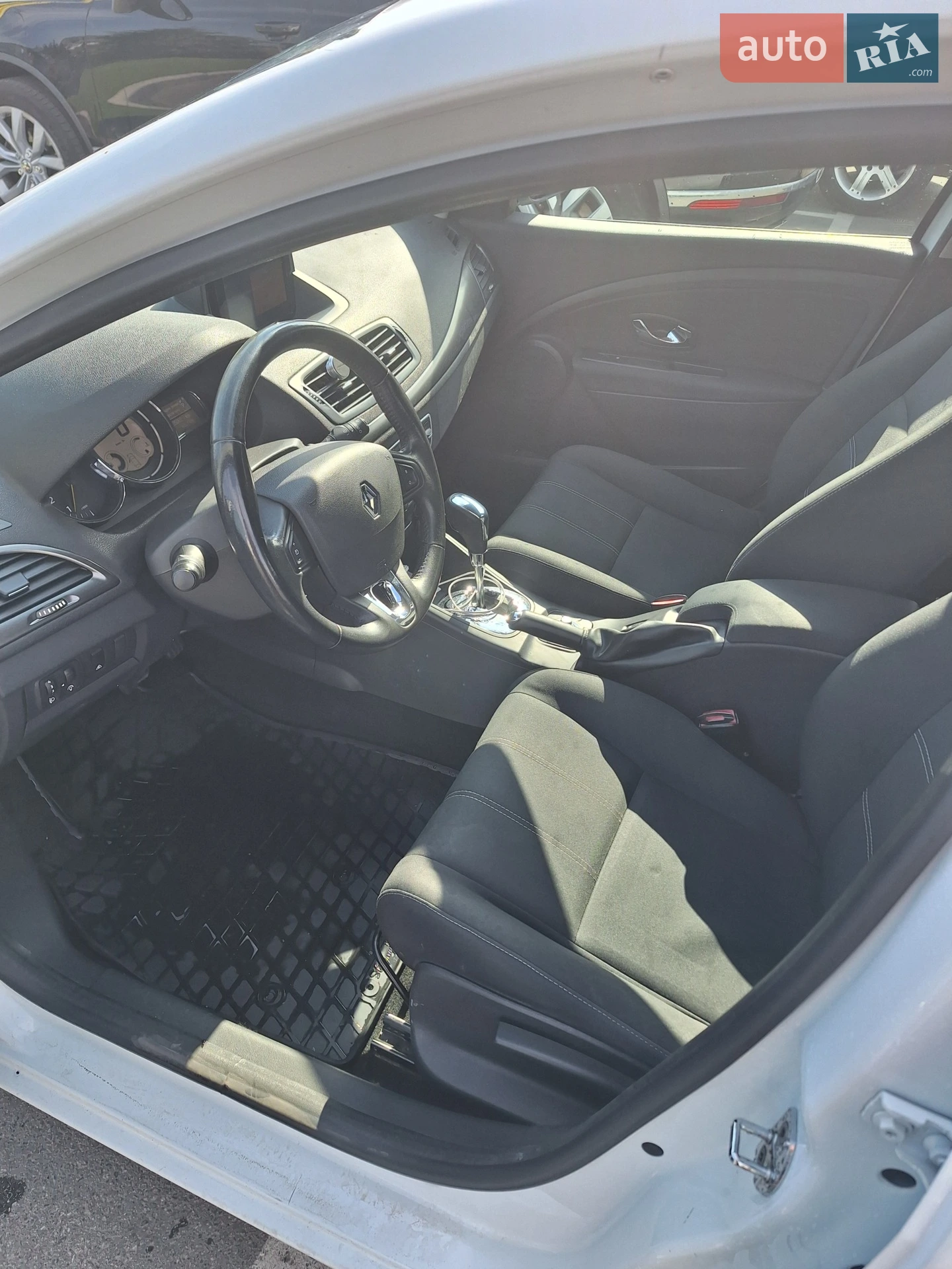 2014 Renault Megane - мініатюра 8