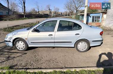 Седан Renault Megane 2003 в Межевой