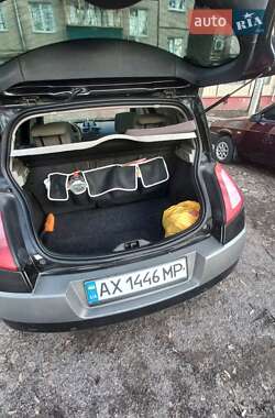 Хетчбек Renault Megane 2004 в 