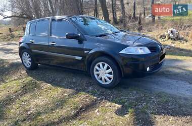 Хетчбек Renault Megane 2006 в 