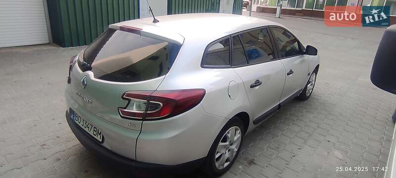 Универсал Renault Megane 2010 в Тернополе фото 5 Универсал Renault Megane 2010 в Тернополе
