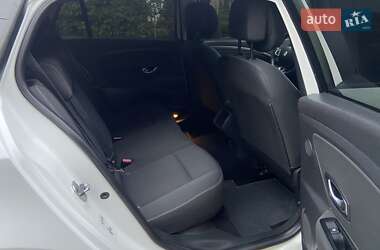 Универсал Renault Megane 2011 в 