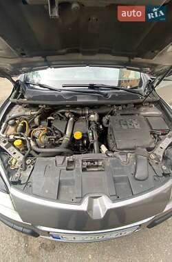 Универсал Renault Megane 2011 в 