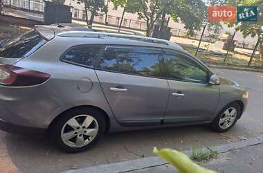 Универсал Renault Megane 2011 в 