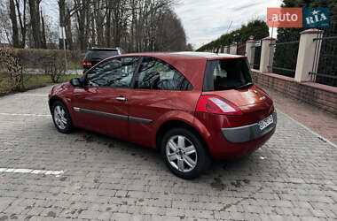 Хетчбек Renault Megane 2005 в 