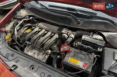 Хетчбек Renault Megane 2005 в 