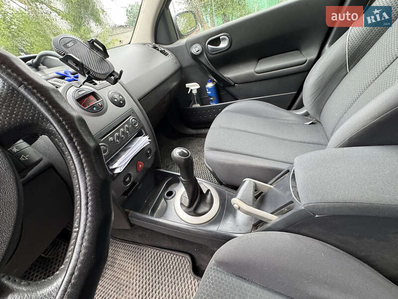 Хэтчбек Renault Megane 2005 в Кропивницком