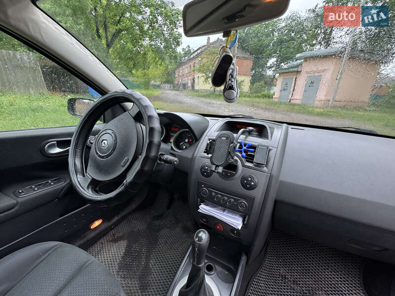 Хэтчбек Renault Megane 2005 в Кропивницком