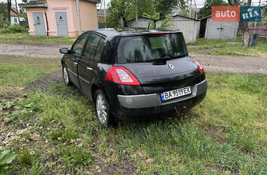 Хэтчбек Renault Megane 2005 в 