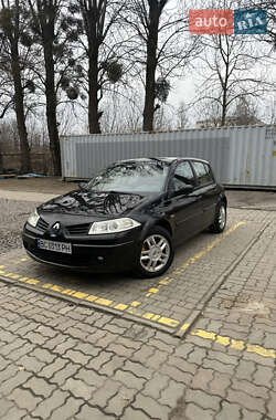 Хетчбек Renault Megane 2006 в 