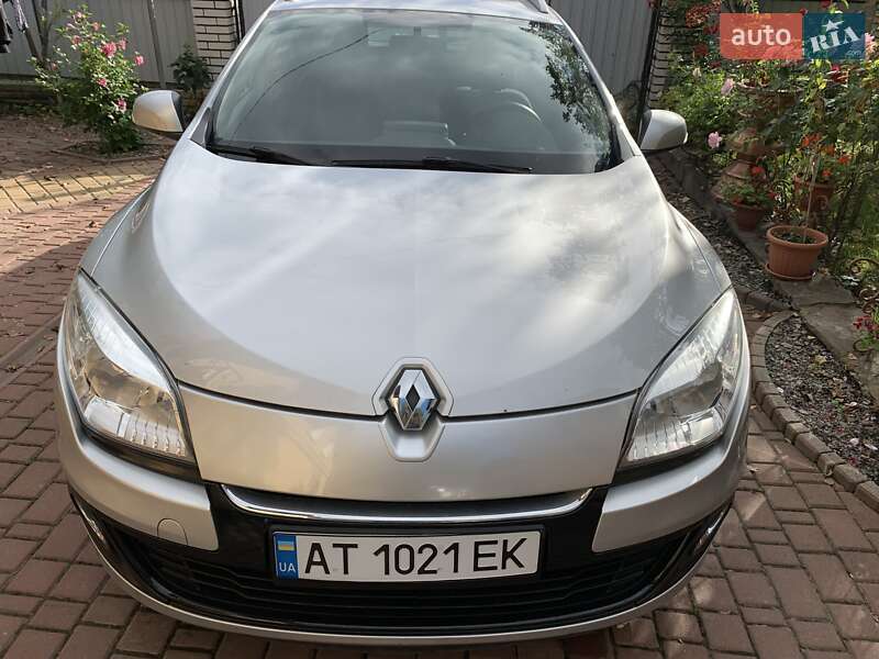 Универсал Renault Megane 2012 в Ивано-Франковске