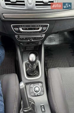 Универсал Renault Megane 2011 в 
