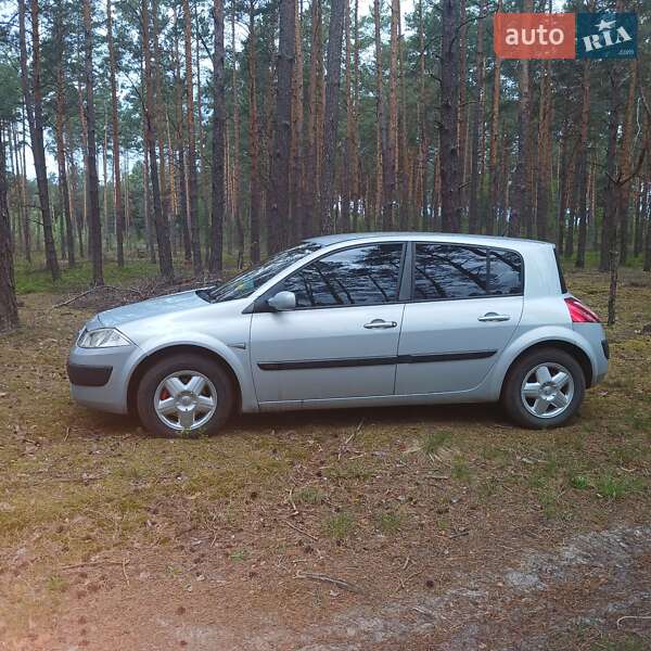 Хетчбек Renault Megane 2003 в Вараші