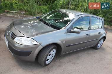 Хэтчбек Renault Megane 2003 в 