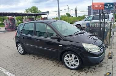 Хэтчбек Renault Megane 2004 в Мостиске