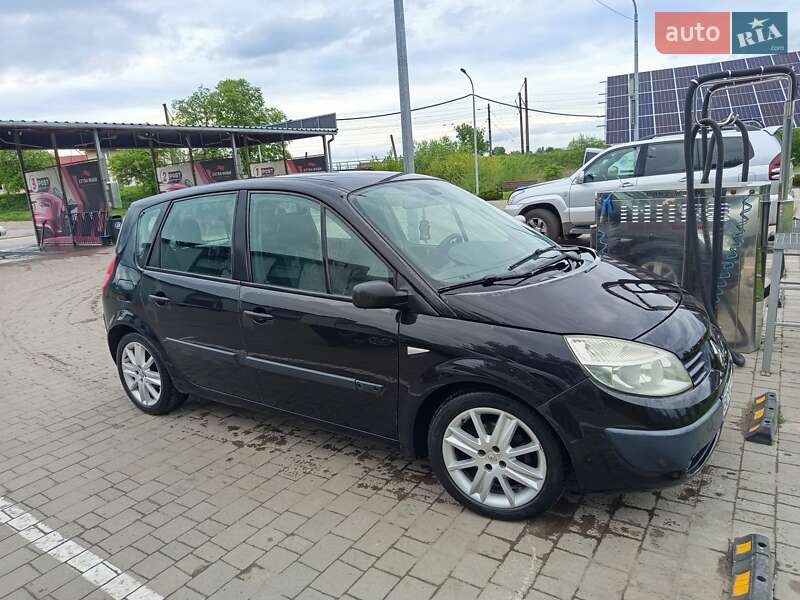 Renault Megane 2004