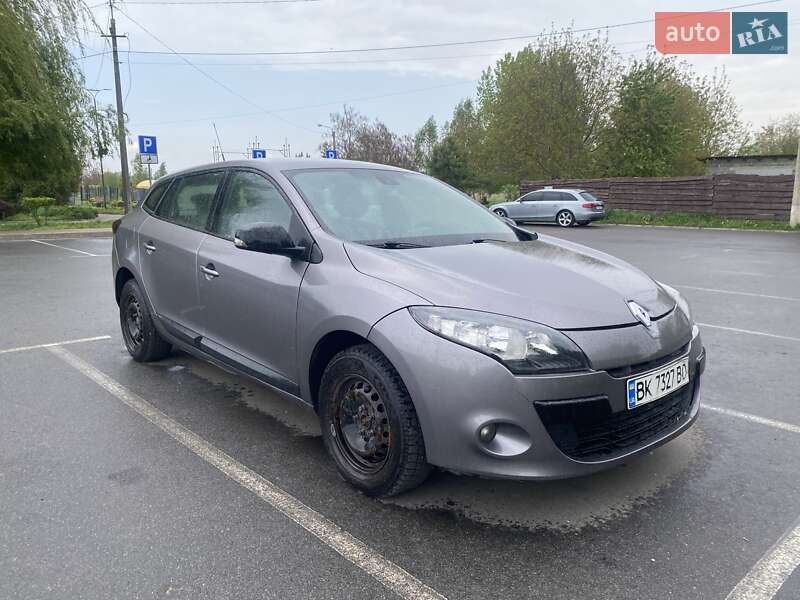 Універсал Renault Megane 2011 в Рівному