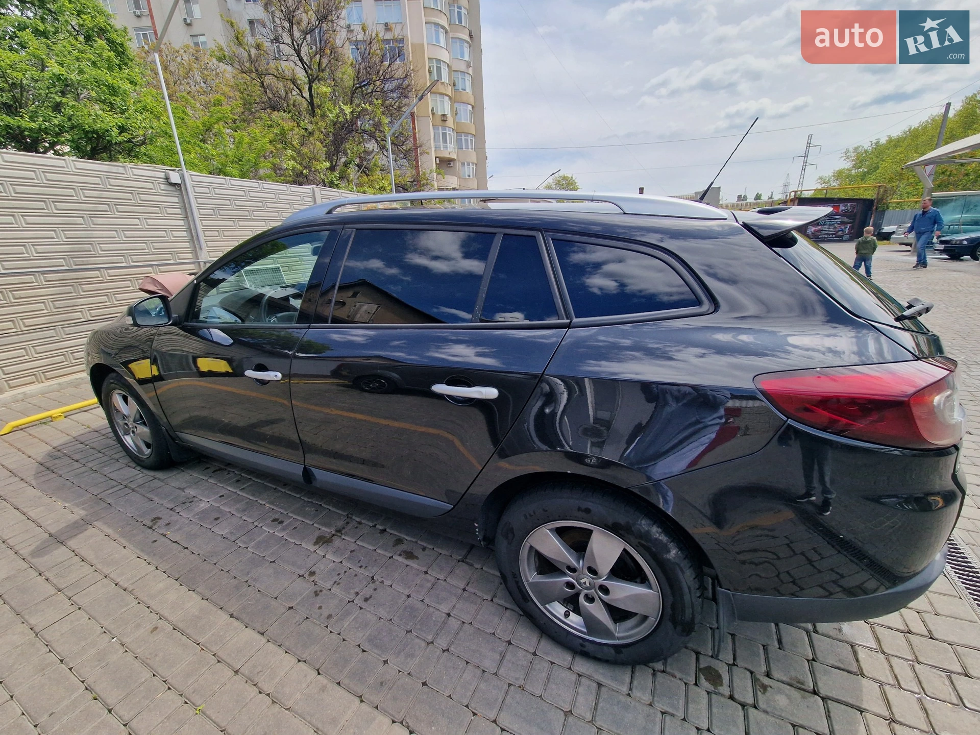 2010 Renault Megane - мініатюра 12